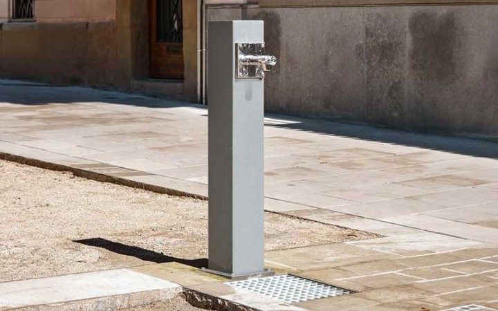Fontaine à eau extérieure CUA pour collectivités et espaces publics