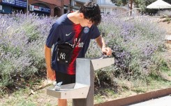 Fontaine urbaine DOUBLE idéale pour les espaces publics à forte fréquentation