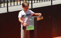 Fontaine urbaine DOUBLE idéale pour les espaces publics à forte fréquentation