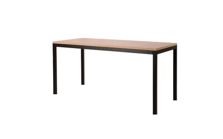 Table rectangle moderne pour aménagement intérieur, adaptée aux collectivités et aux professionnels.