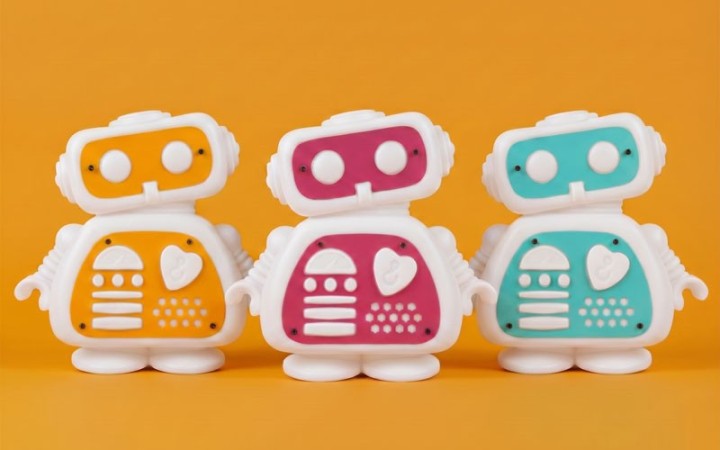 Lampe à poser robot AI Love You rose, design ludique et rechargeable