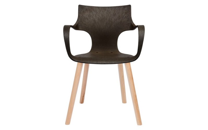 Chaise Erbi Moka en biocomposite végétal et PP régénéré, idéale pour hôtels, restaurants et espaces d’accueil