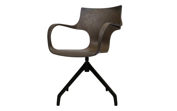 Chaise Erbi Moka STILFIBRA en fibres de parche de café et plastique recyclé, avec piètement polyamide noir à retour automatique