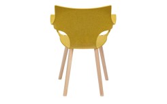 Erbi Chami avec piètement bois, une chaise design issue d’une démarche d’économie circulaire pour l’aménagement intérieur