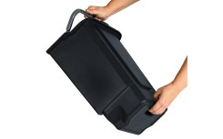 Corbeille à pédale en polypropylène recyclé pour tri des déchets
