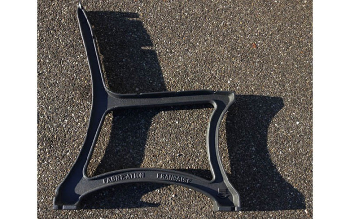 BANC MARNE BOIS ET FONTE FONDERIE FRANCAISE
MOBILIER URBAIN FRANÇAIS ROBUSTE BOIS ET FONTE