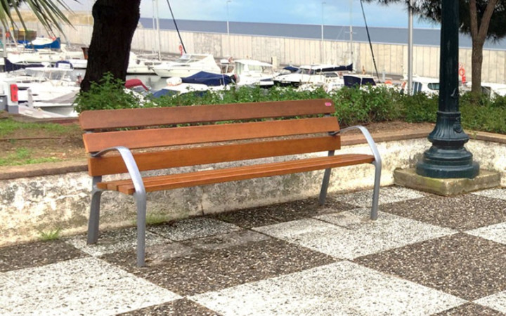 BANC EXTERIEUR ARDOUR BOIS EXOTIQUE DE VILLE 
BANC NEOBARCINO MODERNE POUR ESPACE PUBLIC
MOBILIER URBAIN POUR COLLECTIVITÉ