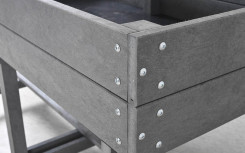 DÉTAIL TABLE DE JARDINAGE PLASTIQUE RECYCLE