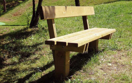 BANC SAULE VERSION ROBINIER 
MOBILIER URBAIN EN BOIS ROBINIER
BANC EXTERIEUR POUR ESPACE VERT