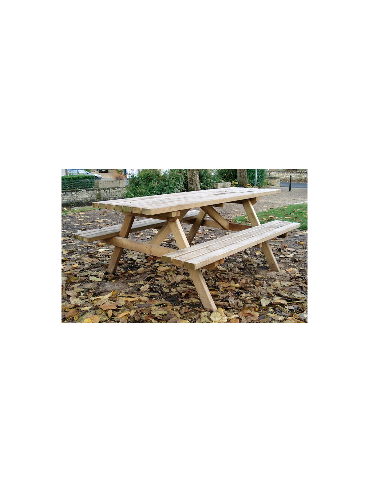 Table pique nique public BENNY extérieur version bois de châtaignier