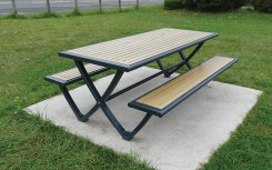 TABLE PIQUE NIQUE FABIO