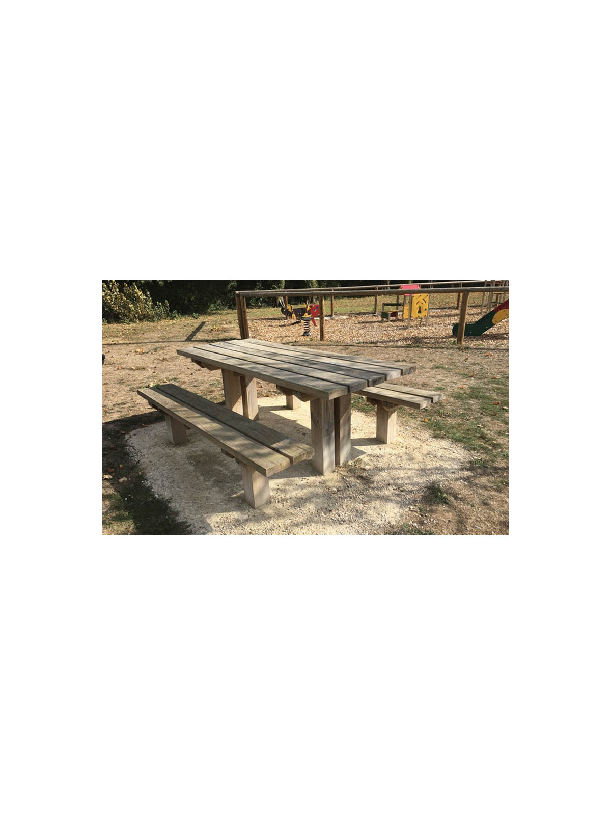 TABLE PIQUE NIQUE NARCISSE