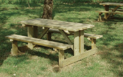 TABLE PIQUE NIQUE BOSCO