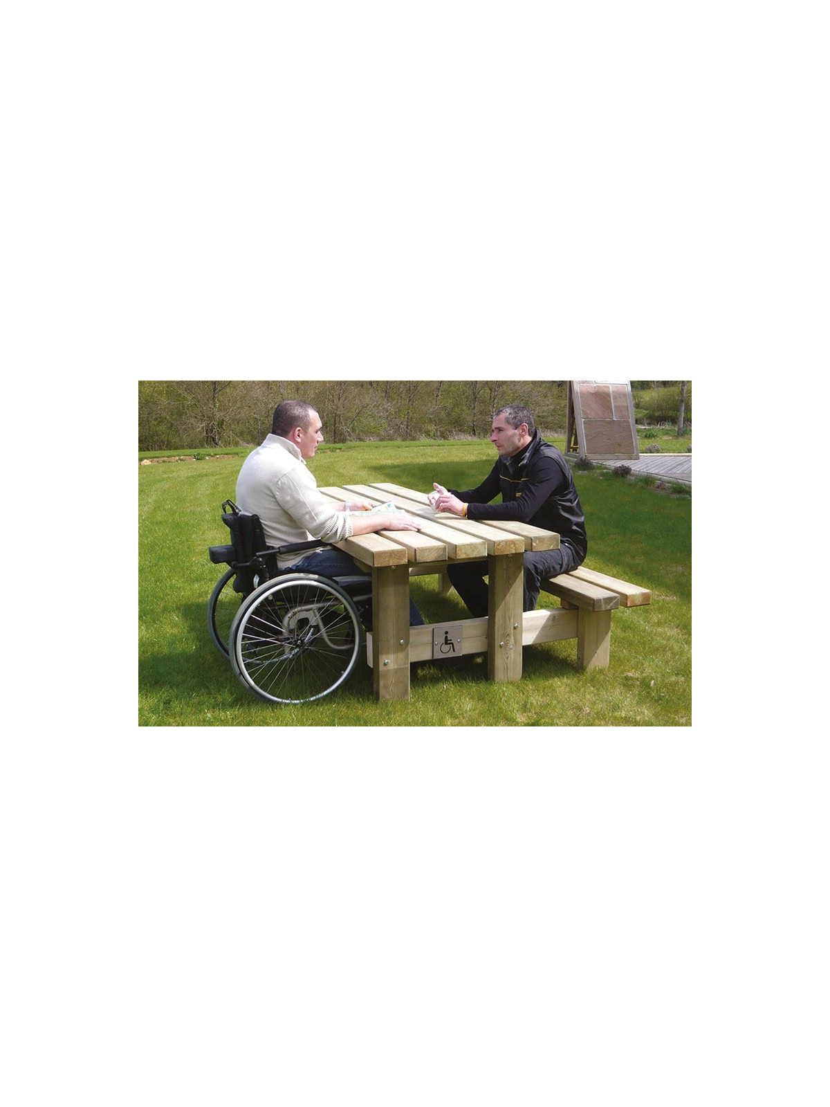 TABLE PIQUE NIQUE VALONNE PMR