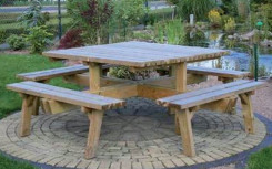 TABLE CARRÉE GUERIN
TABLE DE PIQUE NIQUE EN BOIS 8 PLACES
