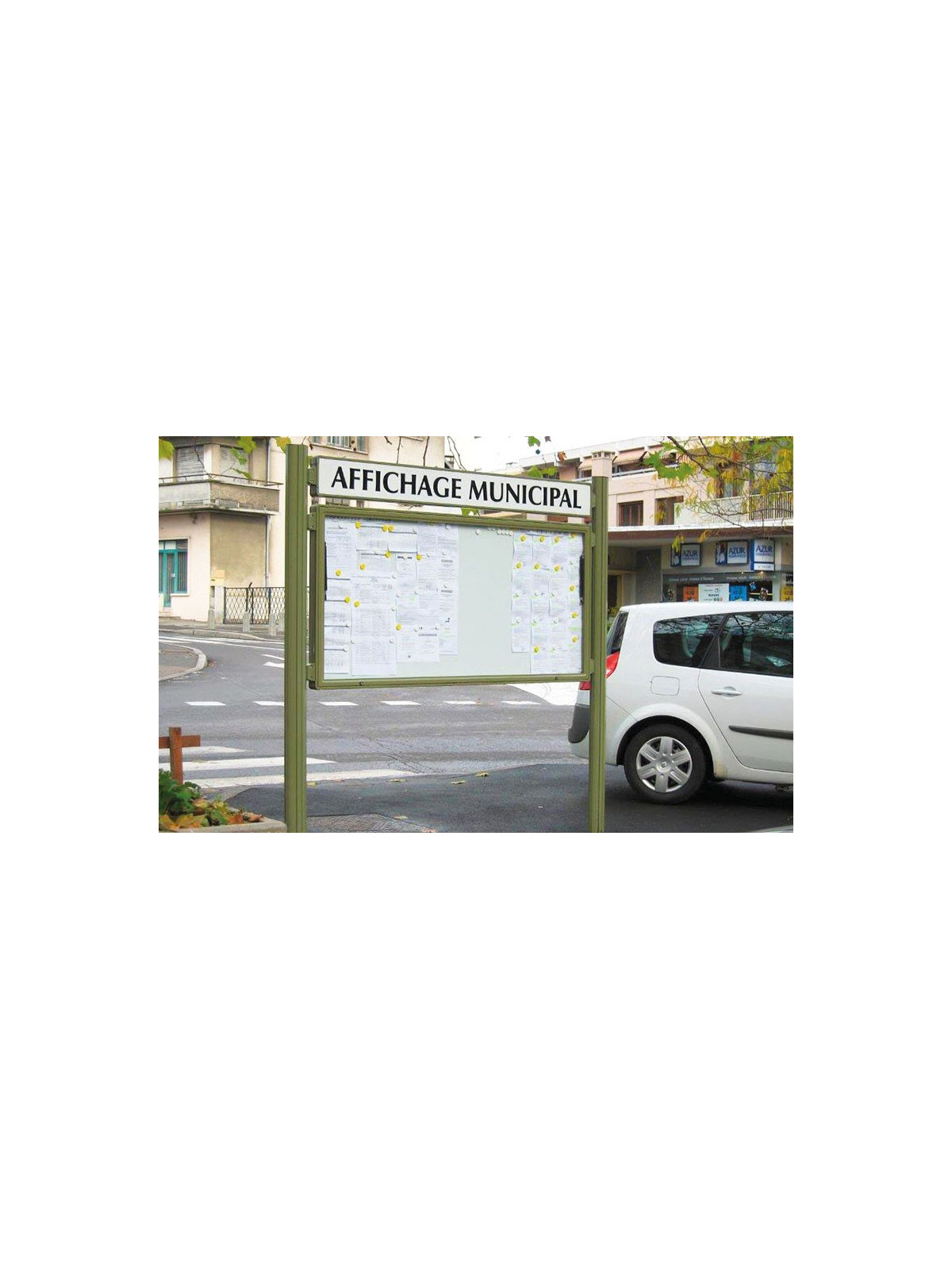 VITRINE 2000 28 A4 SUR PIEDS QUATRO AVEC BANDEAU