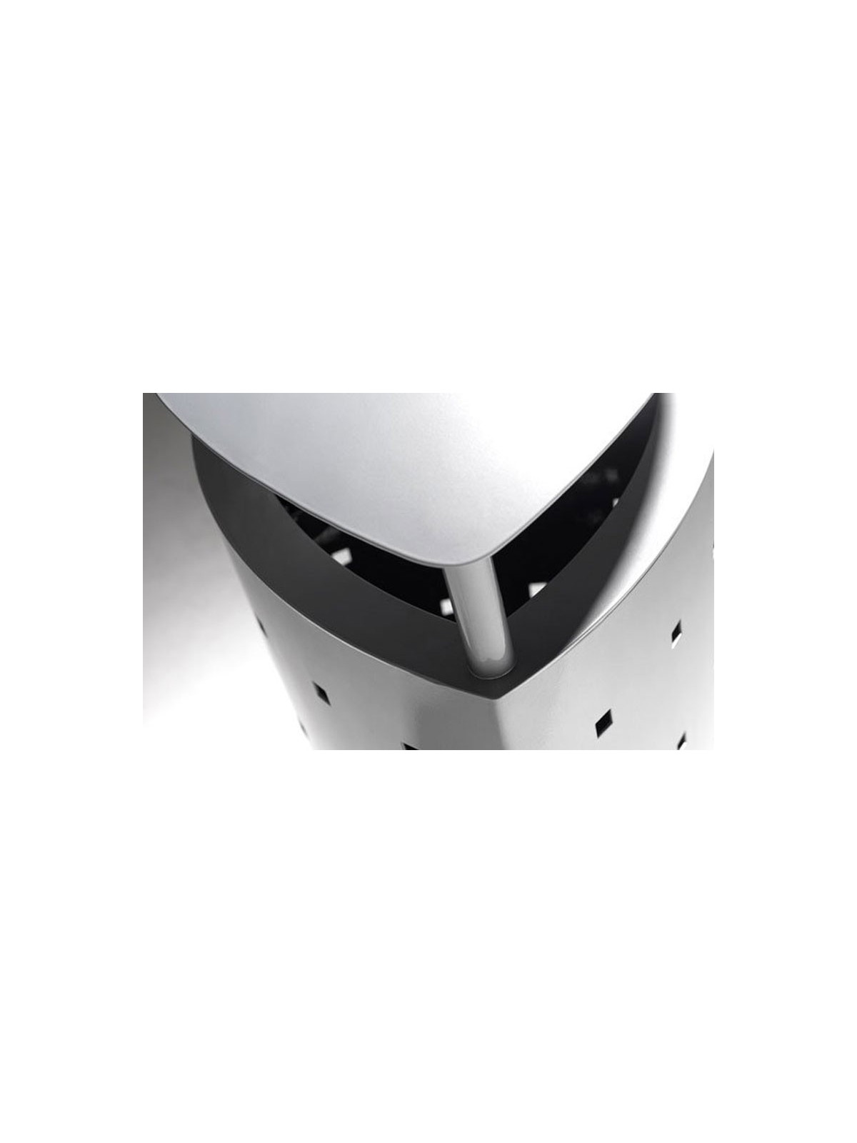 CORBEILLE SITA AVEC CHAPEAU DE PLUIE