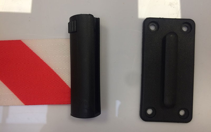 ENROULEUR A SANGLE 10 M Sangle de 10 m Larg sangle 50 mm Récepteur mural fourni