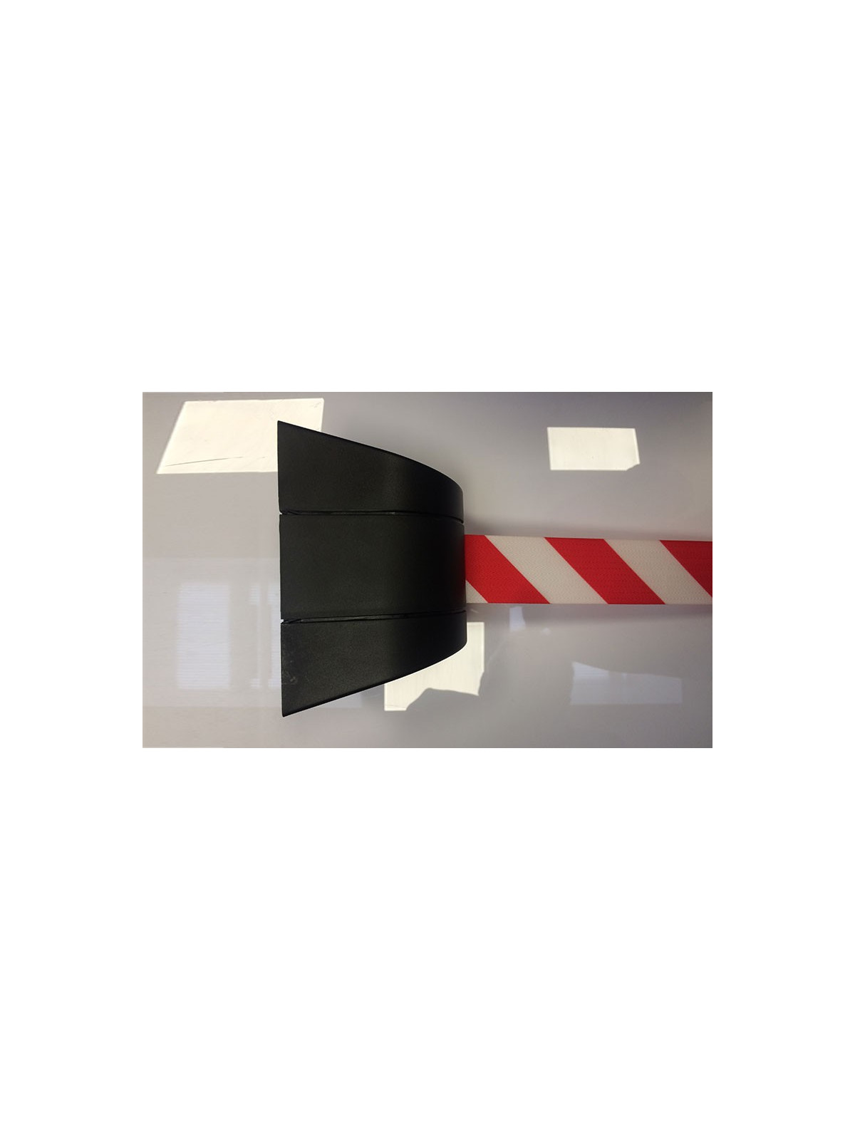 ENROULEUR A SANGLE 10 M Sangle de 10 m Larg sangle 50 mm Récepteur mural fourni