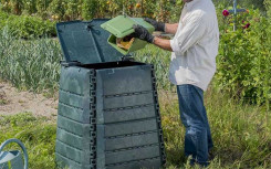 COMPOSTEUR POLYETHYLENE CARRE