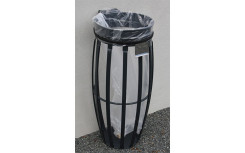 Corbeille vigipirate SERENA structure acier ajourée espace public