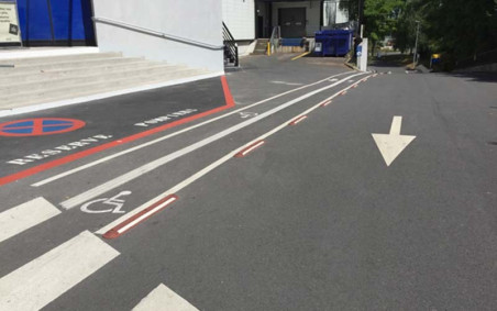 SEPARATEUR DE VOIES FRANCHISSABLES 1200 X 150 - ROUGE