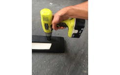 FIXATION TIREFONDS ET CHEVILLES