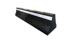 BUTEE DE PARKING POIDS LOURDS ET CHARIOT