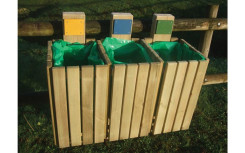 3 CORBEILLES MARIN TRI SÉLECTIF ESPACE URBAIN
POUBELLE BOIS EXTERIEUR DE TRI POUR COLLECTIVITÉ