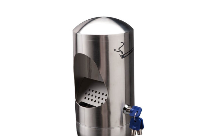 CENDRIER INOX SUR SOCLE A FIXER
CENDRIER SUR PIED 4 L ESPACE EXTÉRIEUR PROFESSIONNEL