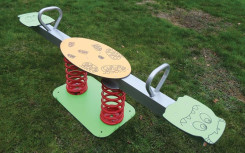 BALANCOIRE HORIZONTALE DIABLOTIN sur ressort fabrication française tranche d'âge 2 à 7 ans