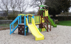 JEU MULTIPLE ALEXY VERSION ALU
JEUX ROBUSTE ET DESIGN EN HDPE