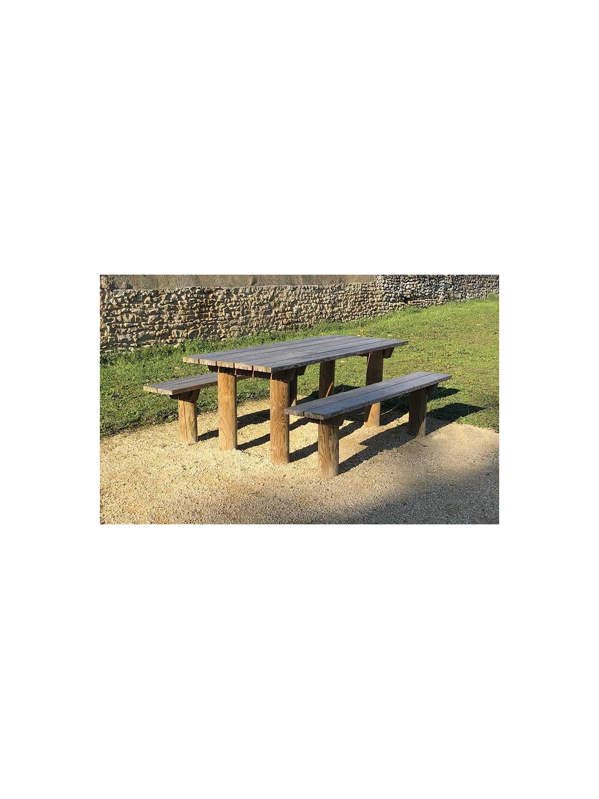 TABLE PIQUE NIQUE RECTANGULAIRE EN BOIS PICTAVE
TABLE EXTÉRIEURE POUR COLLECTIVITÉ
MOBILIER BOIS POUR PARC ET JARDIN PUBLIC