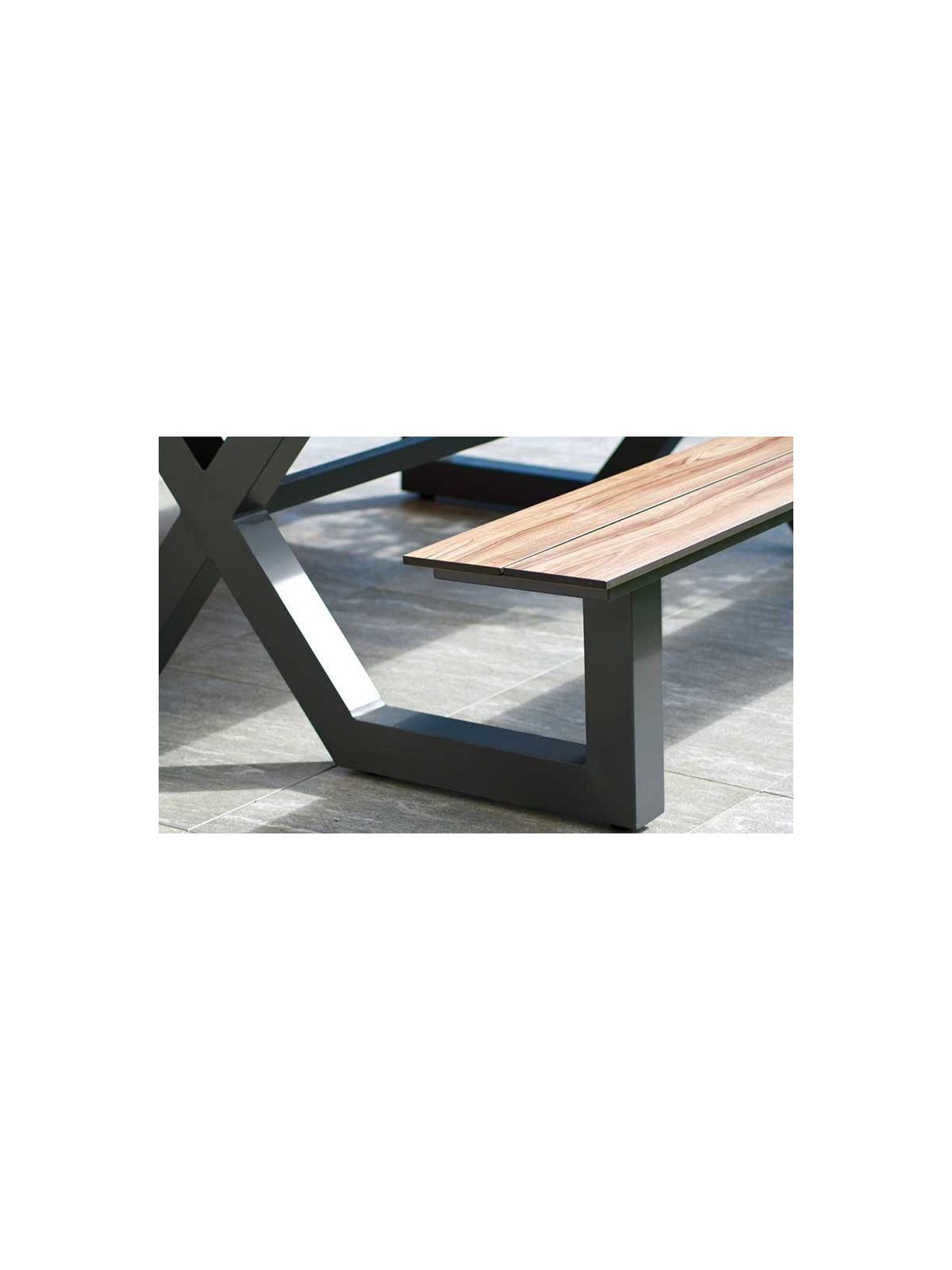 TABLE PIQUE NIQUE SANDRO