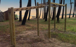 PARCOURS DE SANTÉ ÉCHELLE DE SUSPENSION INCLINÉE