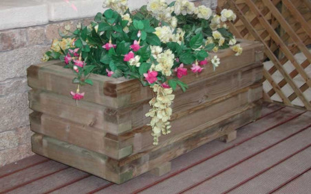 JARDINIERE BRETAGNE RECTANGULAIRE 500 x 800 x h. 420 mm
BAC A FLEUR EN BOIS EXTERIEUR POUR MAIRIE ET COLLECTIVITE