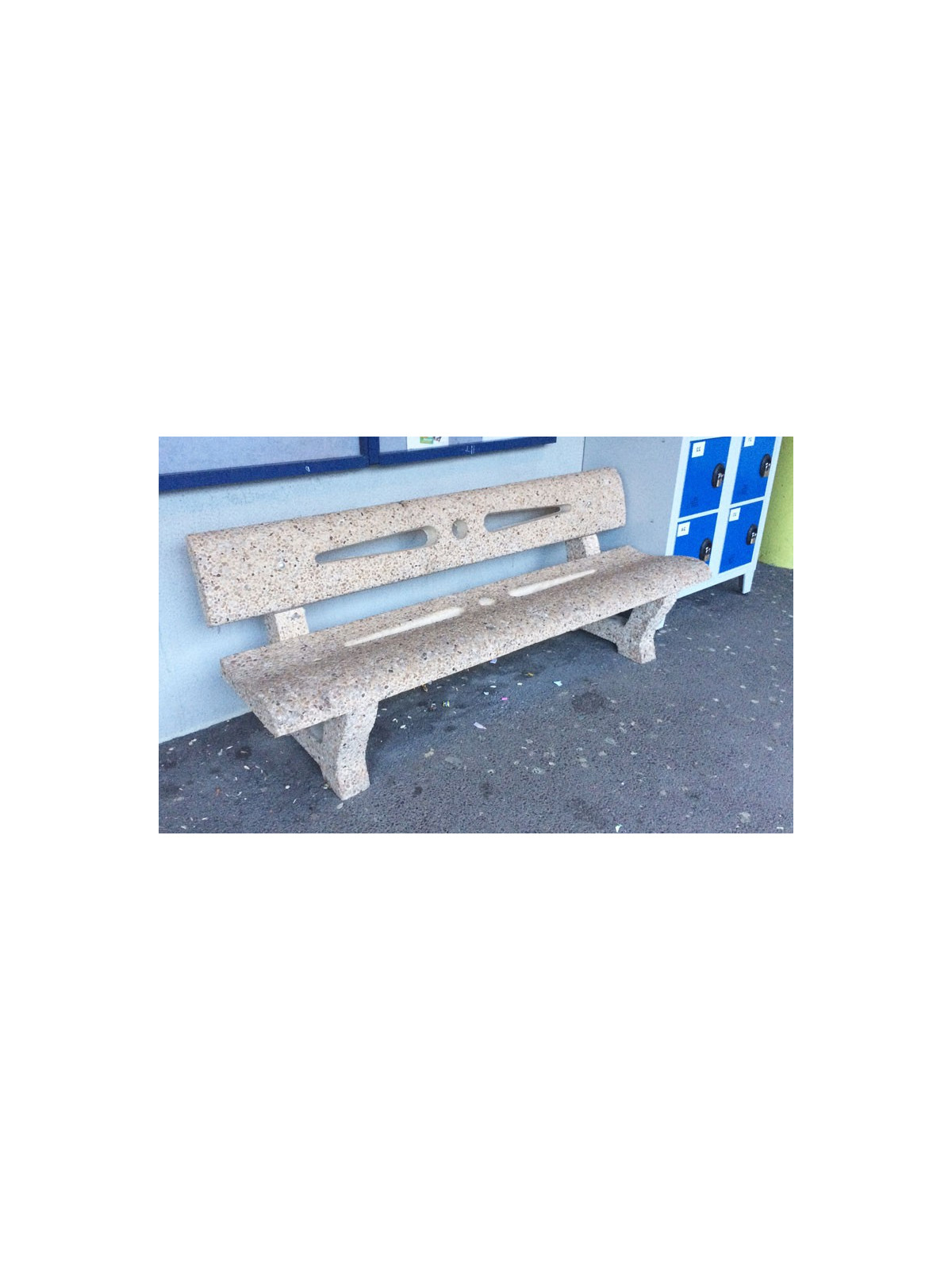 BANC BÉTON CONFORT
BANC EXTÉRIEUR MOBILIER URBAIN BETON POUR PARC ET JARDIN