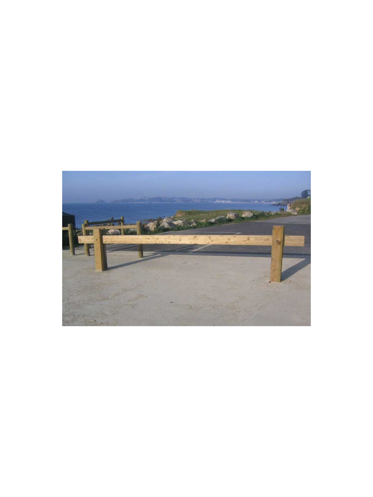 BARRIÈRE COULISSANTE EN BOIS MAITRISE D’ACCÈS COLLECTIVITÉ ET TRAVAUX PUBLIC
ÉQUIPEMENT GESTION ET PROTECTION ESPACE URBAIN