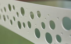 filet anti-vandalisme nouvelle génération en acier 3 mm, galvanisé et laqué.