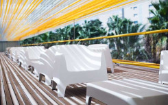 FAUTEUIL LOUNGE SOLID POLYPROPYLENE DESIGN
MOBILIER DÉCO POUR TERRASSE EXTERIEUR HOTEL RESTAURANT