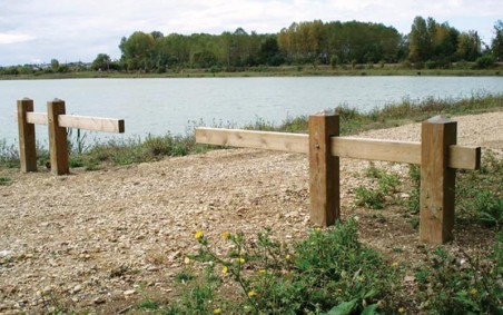 BARRIERES COULISSANTES EXTÉRIEUR EN BOIS 2500 mm
GESTION ESPACE PUBLIC PAR TP OU COLLECTIVITÉ