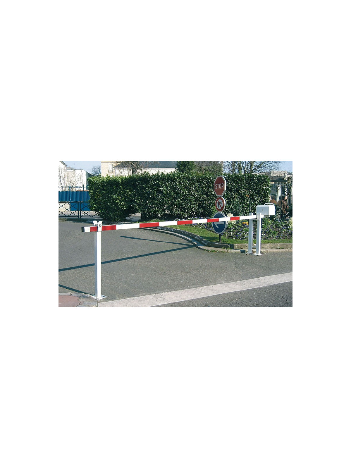 BARRIÈRE LEVANTE LISSE ALU UNIVERSELLE
BARRIÈRE D'ACCÈS URBAINE POUR SÉCURITÉ URBAINE